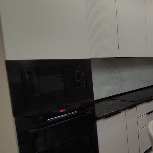 2-комн квартира улица Летчика Осканова, 6