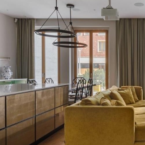 4-комн квартира улица Льва Толстого, 23к1