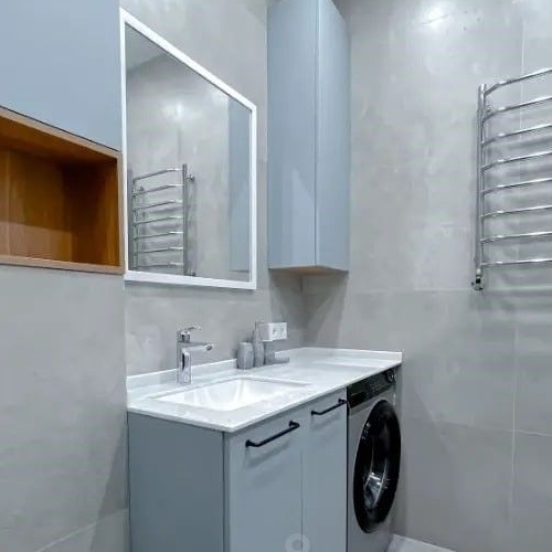 2-комн квартира улица Расплетина, 21