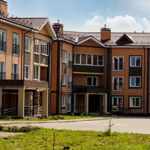 2-комн квартира улица Генерала Донскова, 27к5