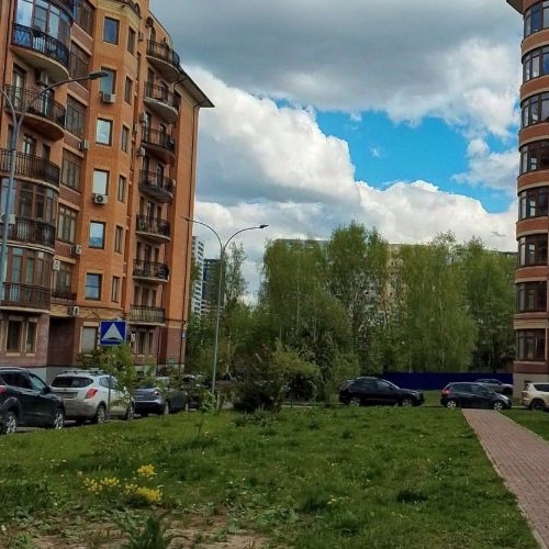 2-комн квартира Международный кв-л, Клязьма-Старбеево мкр, улица Береговая, 6