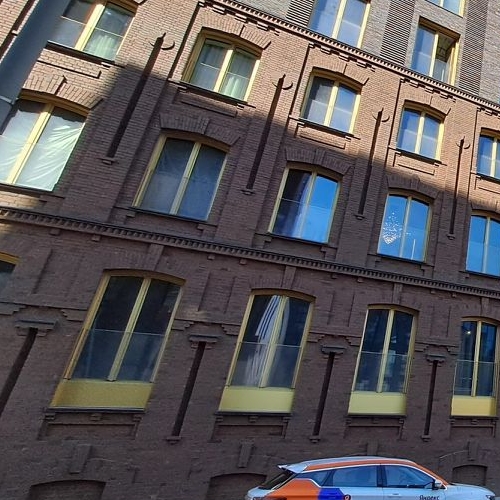 3-комн квартира Тессинский переулок, 1