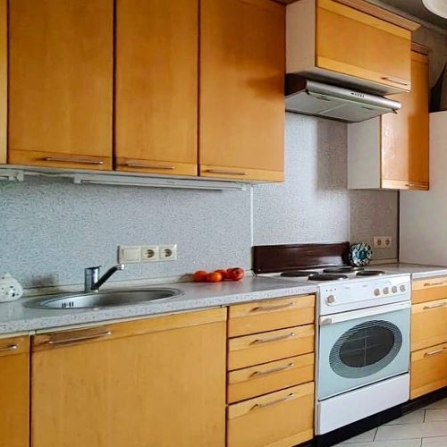 1-комн квартира Свердловский пгт, улица Михаила Марченко, 12