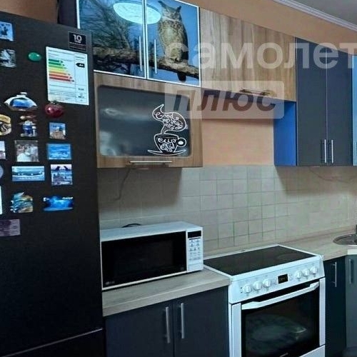 2-комн квартира Сходня мкр, улица 7-й Гвардейской Дивизии, 4к1