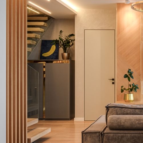 5-комн квартира улица Эльдара Рязанова, 2