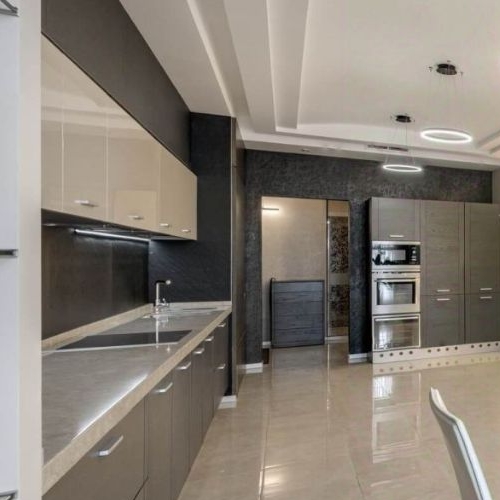 3-комн квартира Резервный проезд, 4