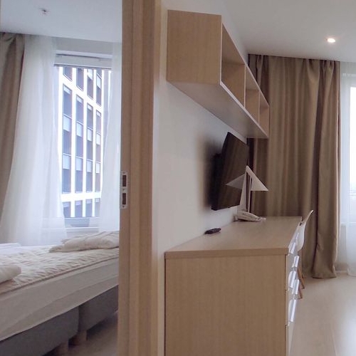 2-комн квартира улица 1-я Леонова, 18