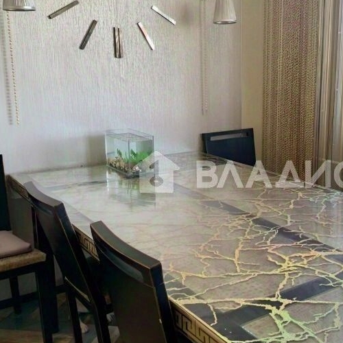 3-комн квартира пос. Горки-10, 23