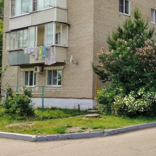 1-комн квартира пос. Кузяевского фарфорового завода, 3