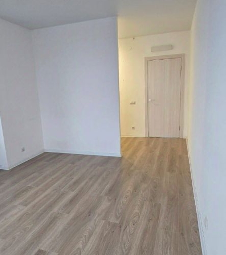 3-комн квартира улица Поляны, 5Ак2