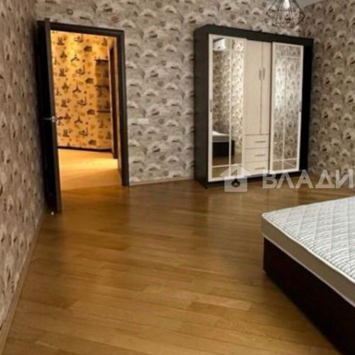 4-комн квартира Международный кв-л, Клязьма-Старбеево мкр, улица Береговая, 2