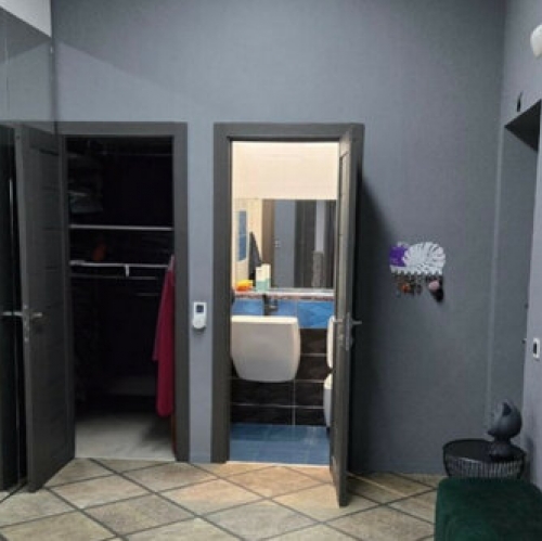 3-комн квартира ул Физическая,  д. 16