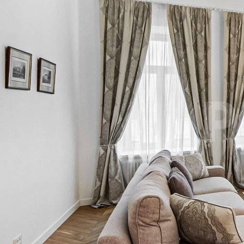 3-комн квартира Большой Черкасский переулок, 2/10