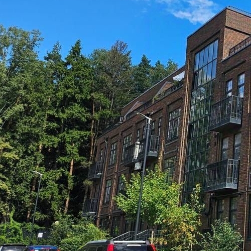 3-комн квартира пос. Нагорное, шоссе Липкинское, 4