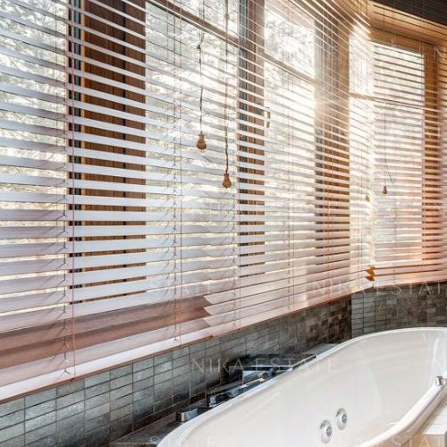 4-комн квартира Заречье пгт, улица Сосновая, 16к1