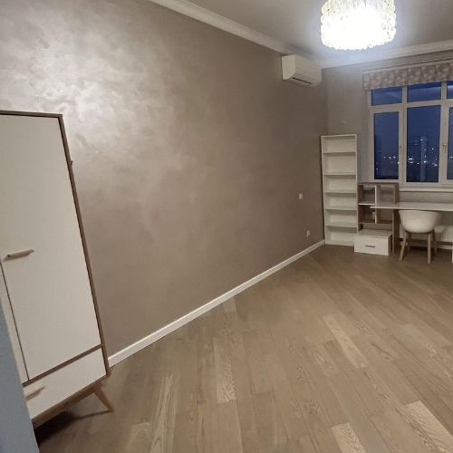2-комн квартира улица Маршала Катукова, 24к3