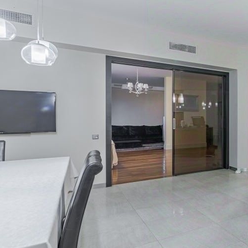 2-комн квартира Минская улица, 1ГК2