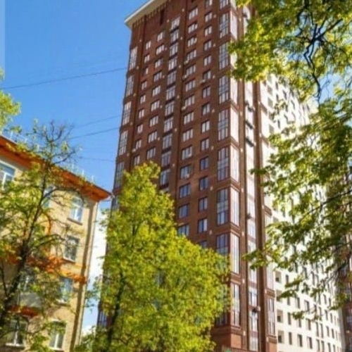 5-комн квартира улица Маршала Соколовского, 1