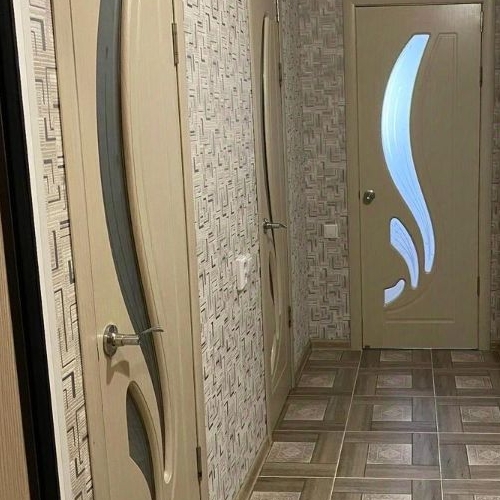 1-комн квартира Свердловский пгт, улица Строителей, 18