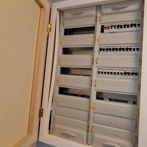 2-комн квартира 1-я Магистральная улица, 25