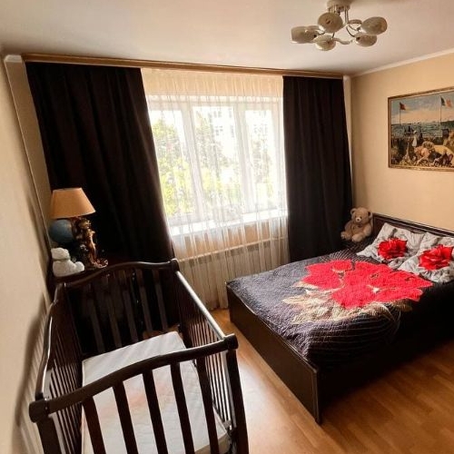 3-комн квартира Южный мкр, Звенигород, улица Радужная,  д. 12