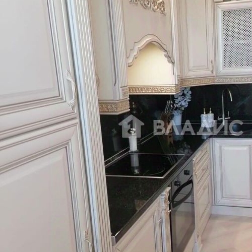 3-комн квартира улица Академика Виноградова, 9