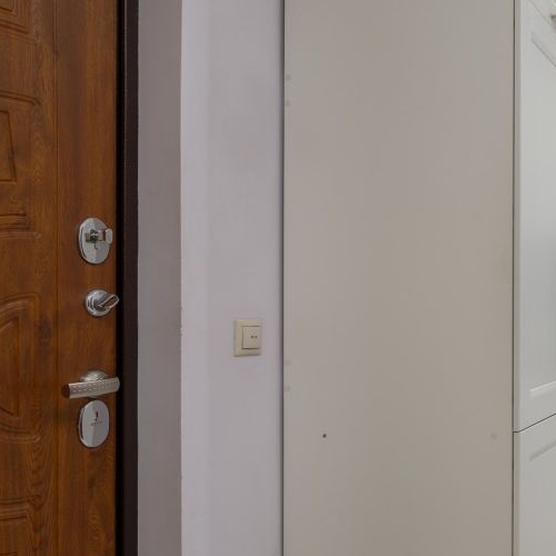 2-комн квартира улица Летчика Ульянина, 2