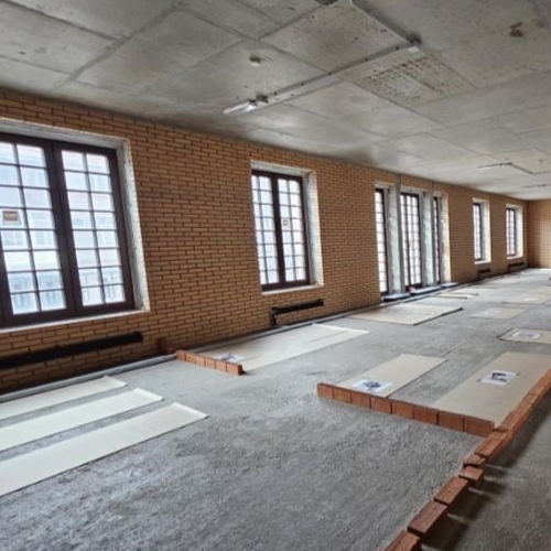 4-комн квартира улица Ефремова, 19к3