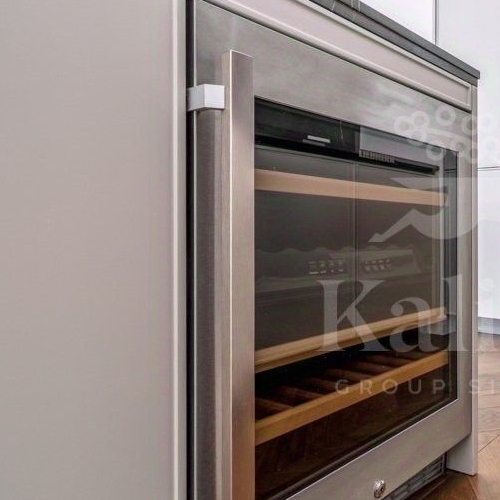 3-комн квартира улица Большая Полянка, 9С1