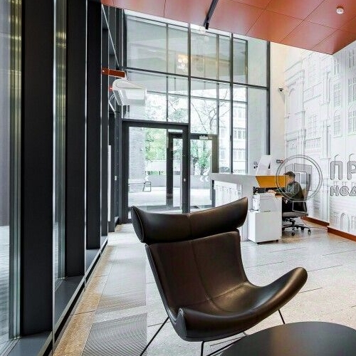 5-комн квартира улица Казакова, 7