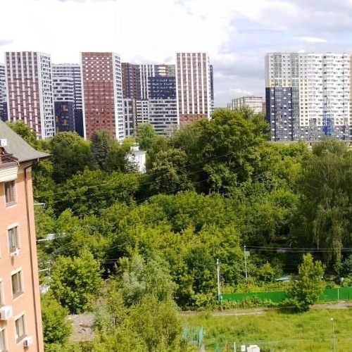 6-комн квартира Международный кв-л, Клязьма-Старбеево мкр, улица Береговая, 5