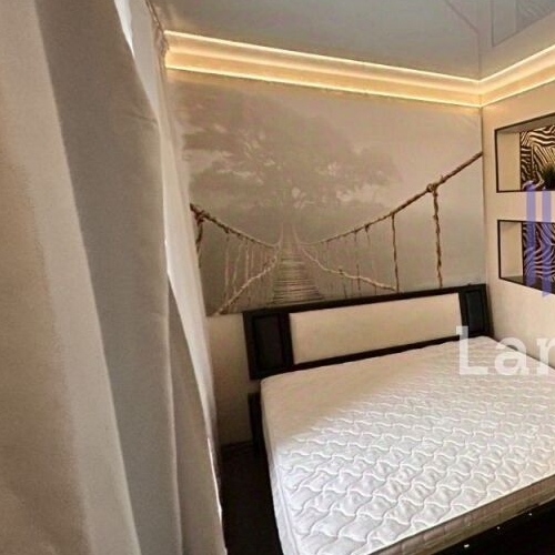 1-комн квартира улица Летчика Ульянина, 2