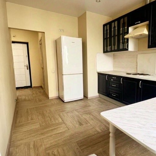 2-комн квартира улица Летчика Ульянина, 7